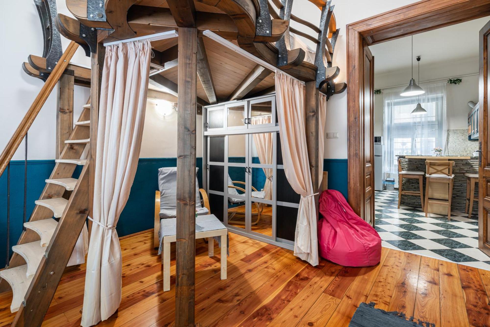 Castle Chainbridge Apartment بودابست المظهر الخارجي الصورة